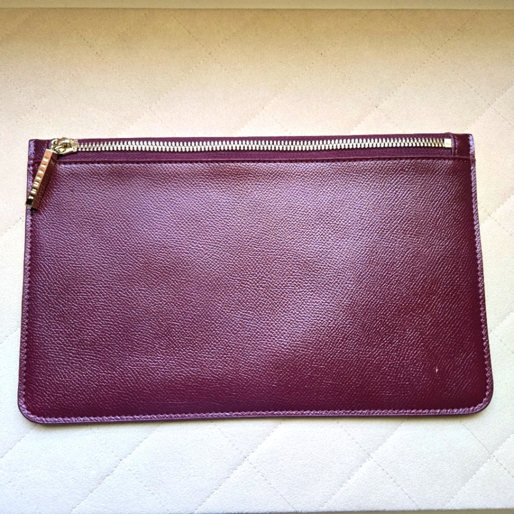 Truffle Privacy Clutch Leather Flat Pouch